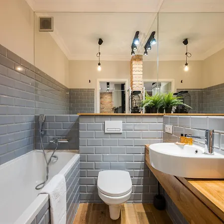 Nowolipki Deluxe By Bookinghost *